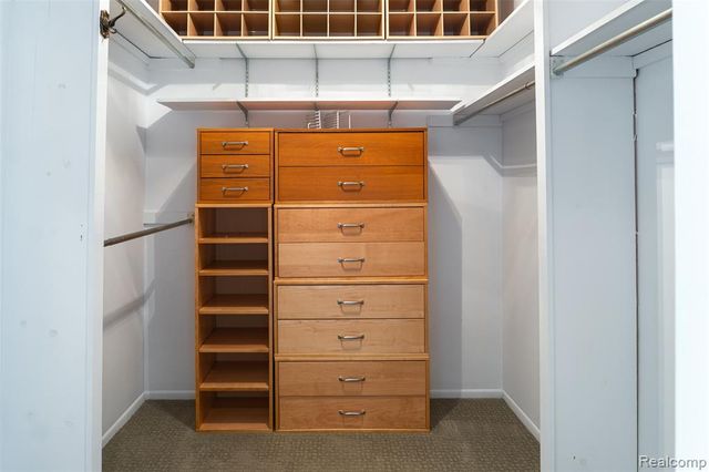 1695 Cliffs Landing 302, Ypsilanti, MI 48198