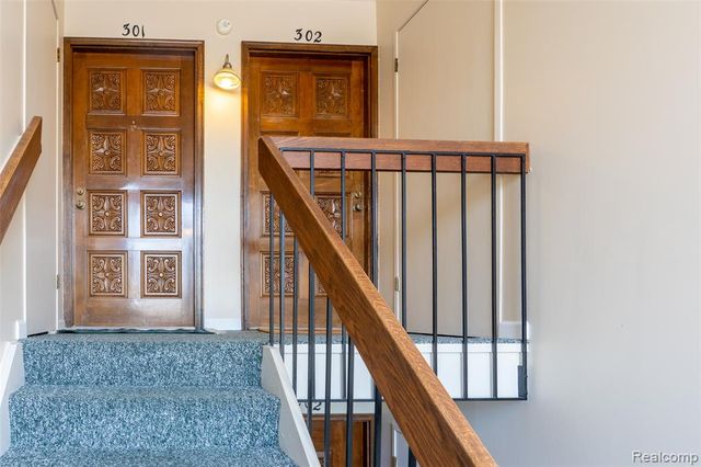 1695 Cliffs Landing 302, Ypsilanti, MI 48198