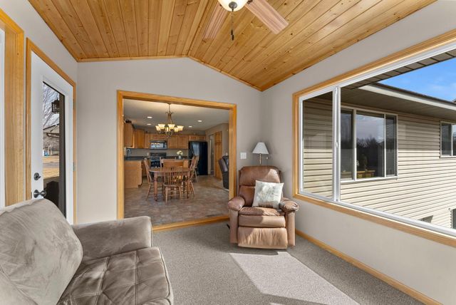 3642 Maple Drive S, Cambridge, MN 55008