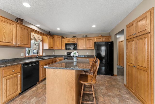 3642 Maple Drive S, Cambridge, MN 55008