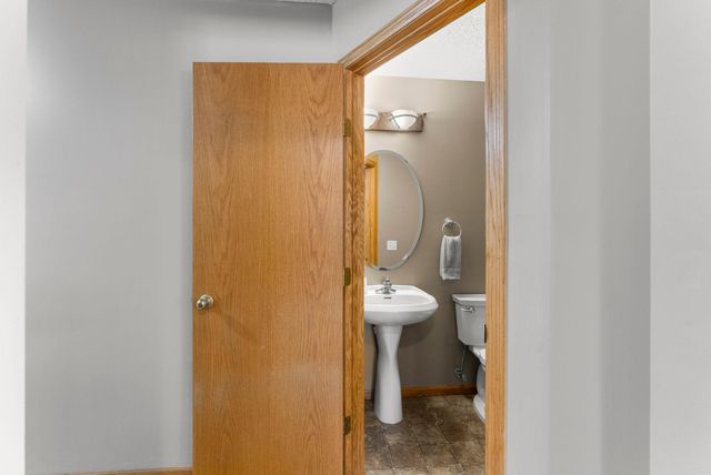 3642 Maple Drive S, Cambridge, MN 55008