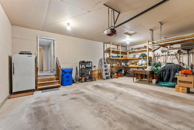 3642 Maple Drive S, Cambridge, MN 55008