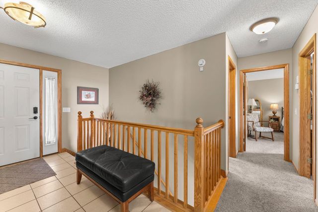 3642 Maple Drive S, Cambridge, MN 55008