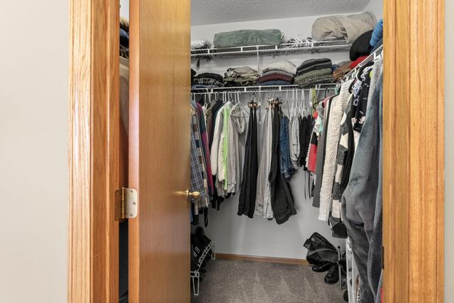 3642 Maple Drive S, Cambridge, MN 55008