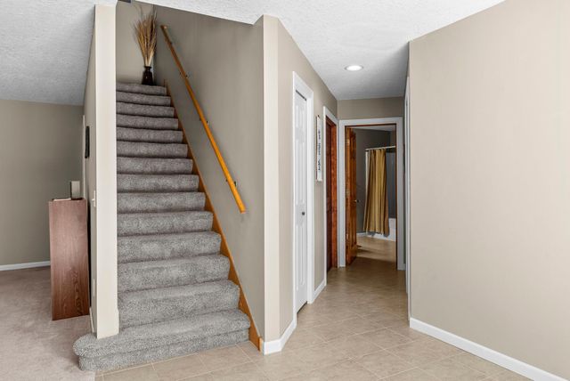 3642 Maple Drive S, Cambridge, MN 55008