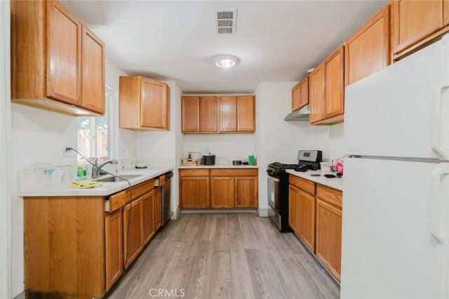 40155 176th Street East, Palmdale, CA 93591