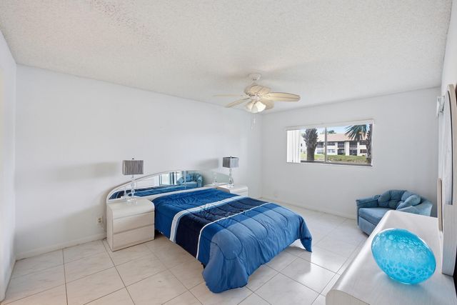 4725 Lucerne Lakes Blvd Boulevard E 110, Lake Worth, FL 33467