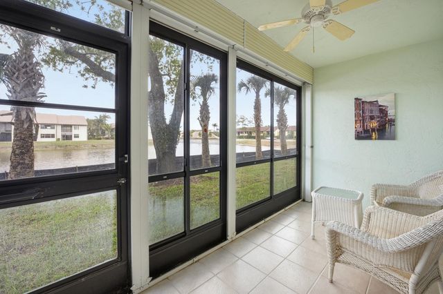 4725 Lucerne Lakes Blvd Boulevard E 110, Lake Worth, FL 33467