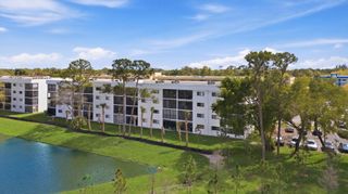 4725 Lucerne Lakes Blvd Boulevard E 110, Lake Worth, FL 33467