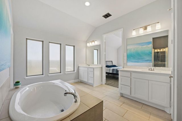 343 Sugarcane, New Braunfels, TX 78132