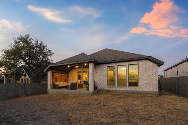 343 Sugarcane, New Braunfels, TX 78132