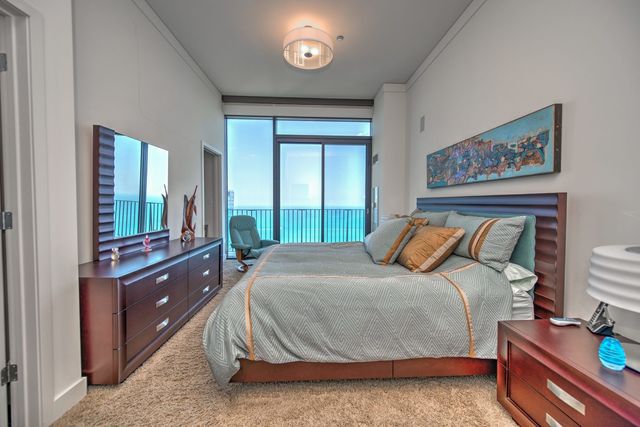 225 N Columbus Drive 8006, Chicago, IL 60601