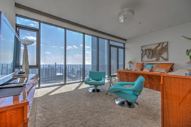 225 N Columbus Drive 8006, Chicago, IL 60601