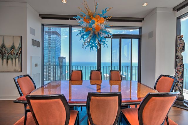 225 N Columbus Drive 8006, Chicago, IL 60601