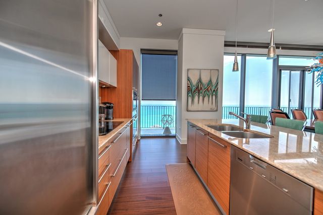 225 N Columbus Drive 8006, Chicago, IL 60601