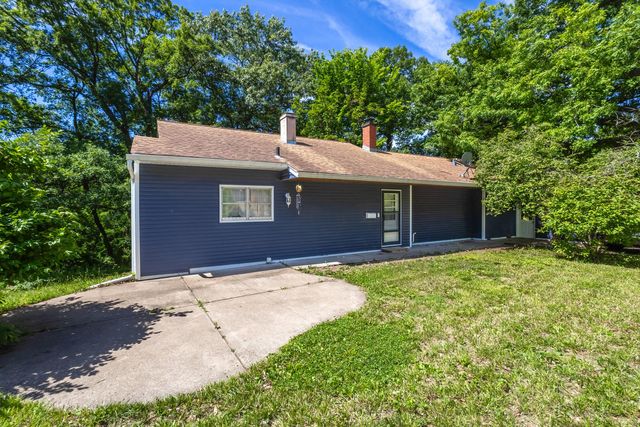 1218 20TH Ave Way, East Moline, IL 61244
