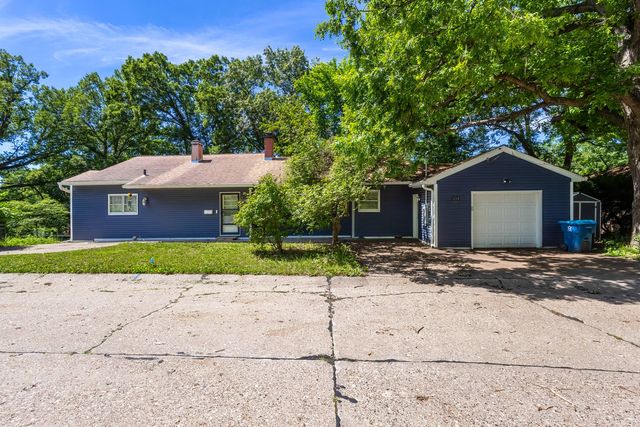 1218 20TH Ave Way, East Moline, IL 61244