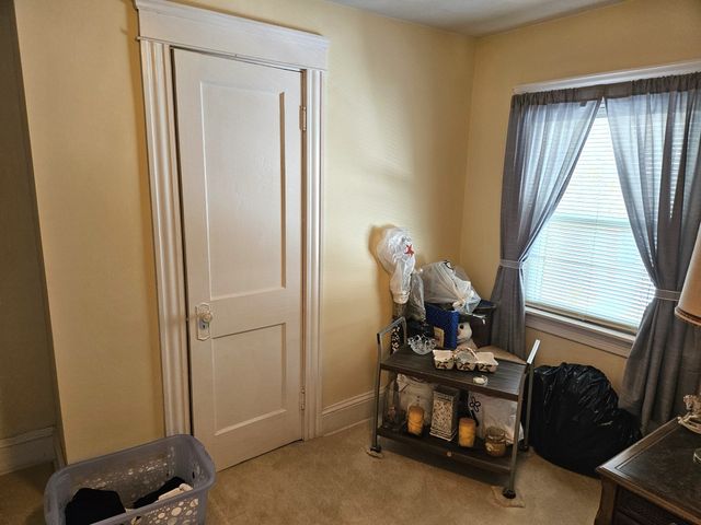 209 River Road, Lincoln, RI 02865