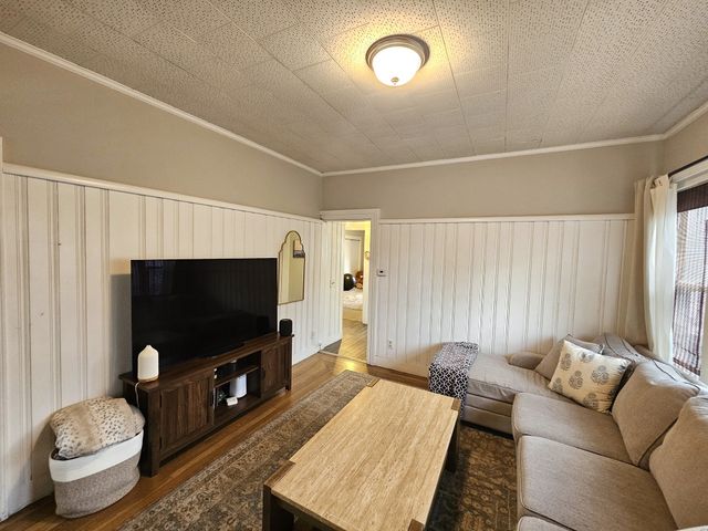 209 River Road, Lincoln, RI 02865