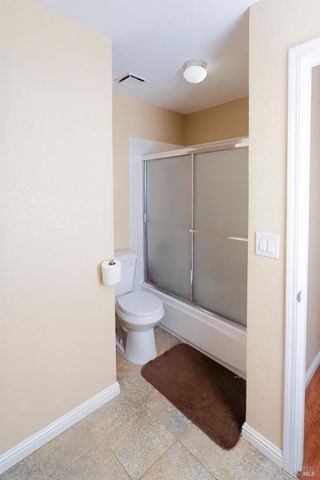 309 Sparrow St, Vacaville, CA 95687