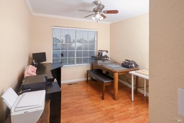 309 Sparrow St, Vacaville, CA 95687