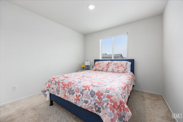 11115 Guaranda Place, Bakersfield, CA 93306