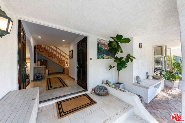 6120 Cavalleri Road, Malibu, CA 90265
