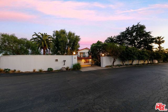 6120 Cavalleri Road, Malibu, CA 90265