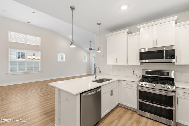 1535 Harbour Place Drive, Calabash, NC 28467