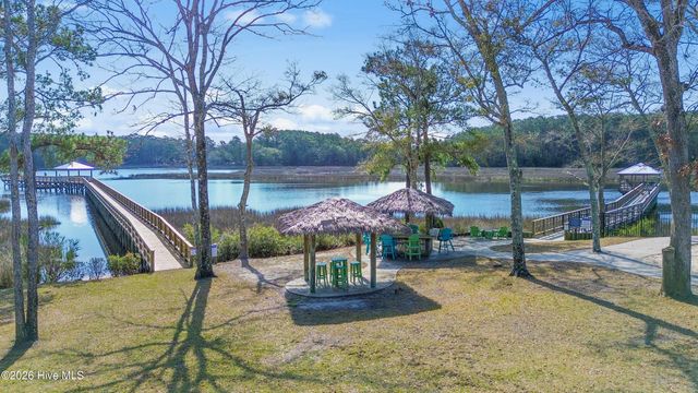 1535 Harbour Place Drive, Calabash, NC 28467