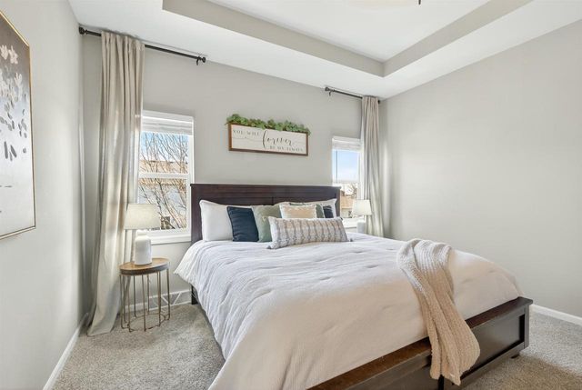 5371 LITTLE BLUESTEM Drive, Mcfarland, WI 53558