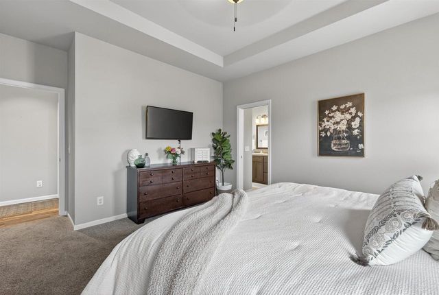 5371 LITTLE BLUESTEM Drive, Mcfarland, WI 53558