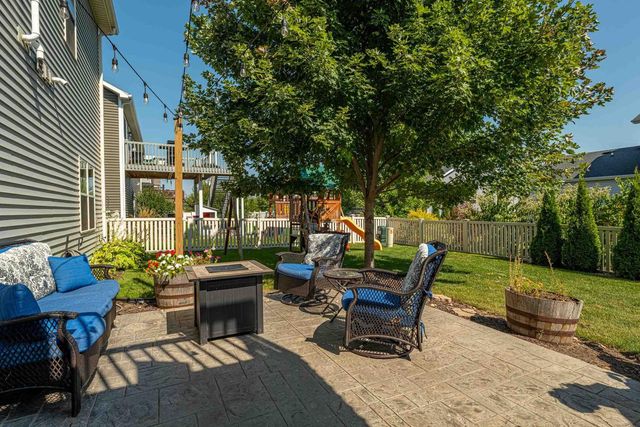 5371 LITTLE BLUESTEM Drive, Mcfarland, WI 53558