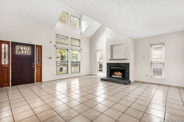 2533 Montebello, San Antonio, TX 78259