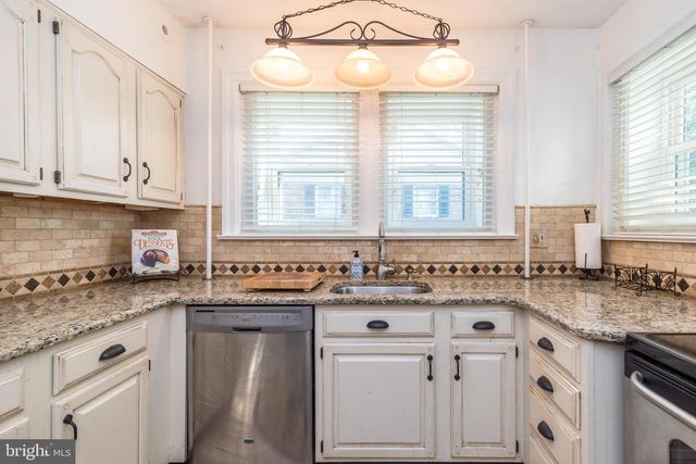 318 ROSEDALE DR, Pottstown, PA 19464