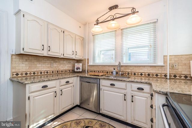 318 ROSEDALE DR, Pottstown, PA 19464