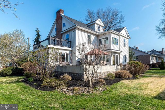 318 ROSEDALE DR, Pottstown, PA 19464