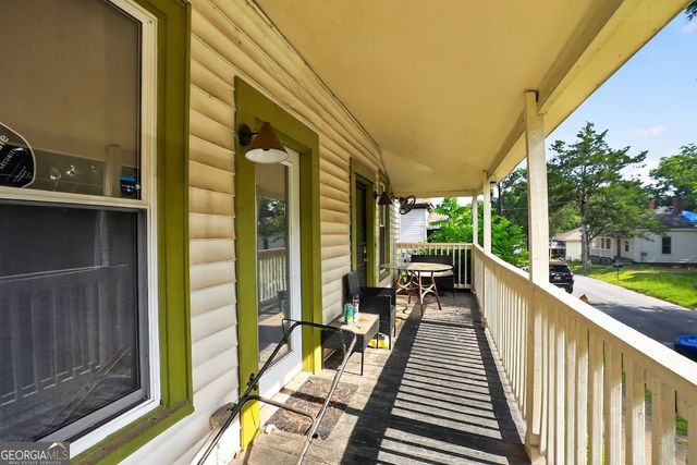 5 Spruce Street, Porterdale, GA 30014