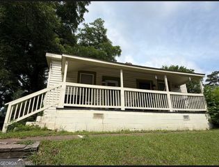 5 Spruce Street, Porterdale, GA 30014