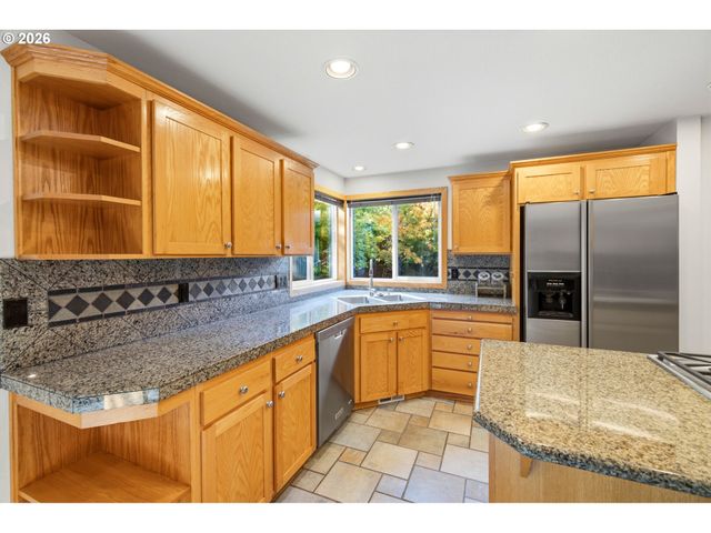 5385 Sw 208TH Ct, Beaverton, OR 97078