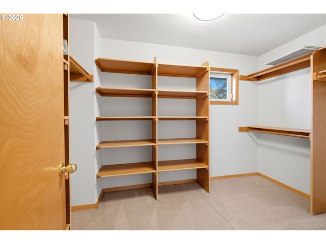 5385 Sw 208TH Ct, Beaverton, OR 97078