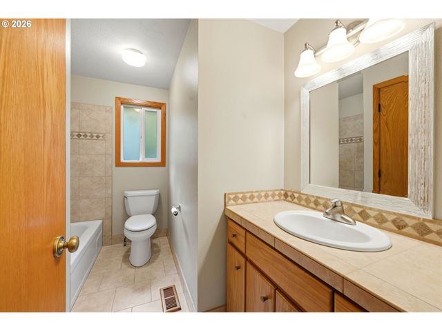 5385 Sw 208TH Ct, Beaverton, OR 97078