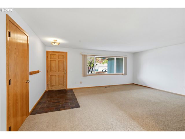5385 Sw 208TH Ct, Beaverton, OR 97078
