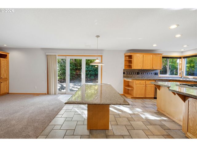 5385 Sw 208TH Ct, Beaverton, OR 97078