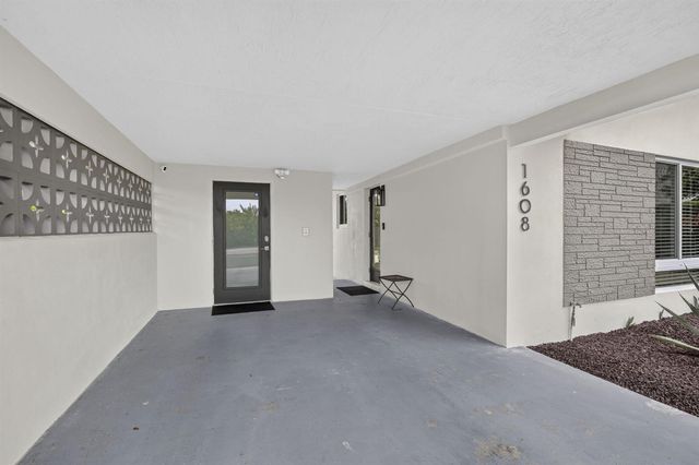 1608 NE 14TH Terrace, Fort Lauderdale, FL 33305