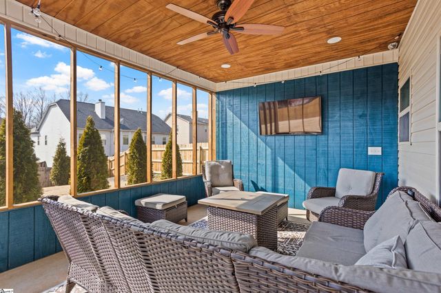 157 Creek Shoals Drive, Simpsonville, SC 29681