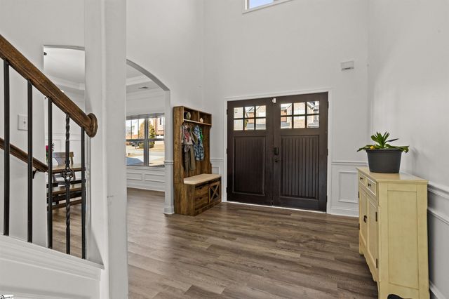 157 Creek Shoals Drive, Simpsonville, SC 29681