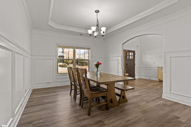 157 Creek Shoals Drive, Simpsonville, SC 29681