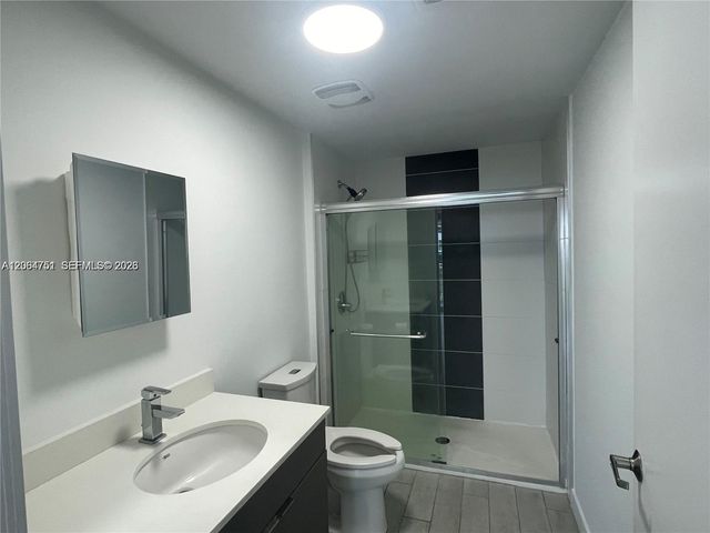 321 NE 26th St 512, Miami, FL 33137