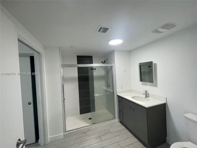 321 NE 26th St 512, Miami, FL 33137